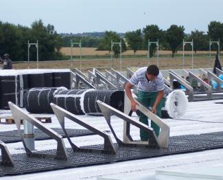 Installation der Solargrundrahmen